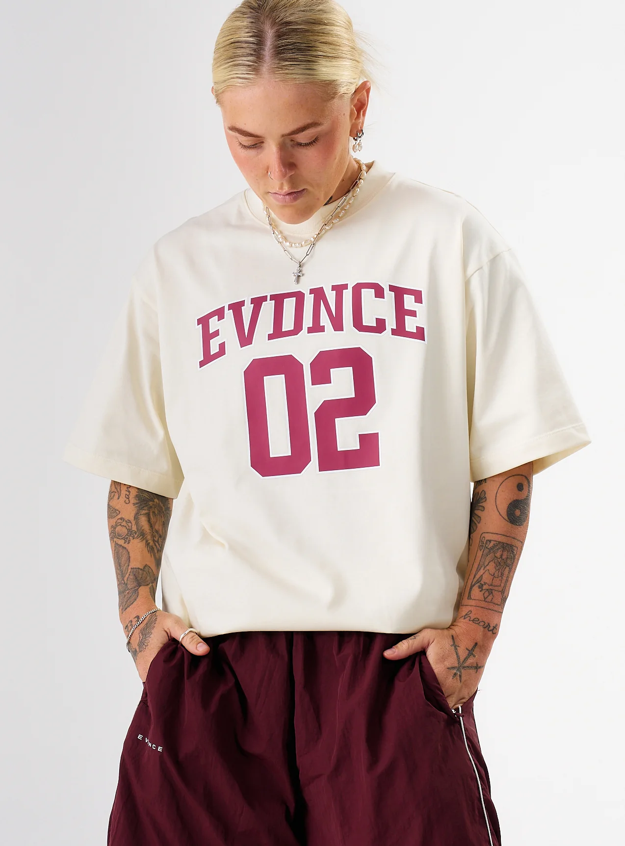 EVDNCE 02 Oversized Tee - Vanilla / Beet - Image 12