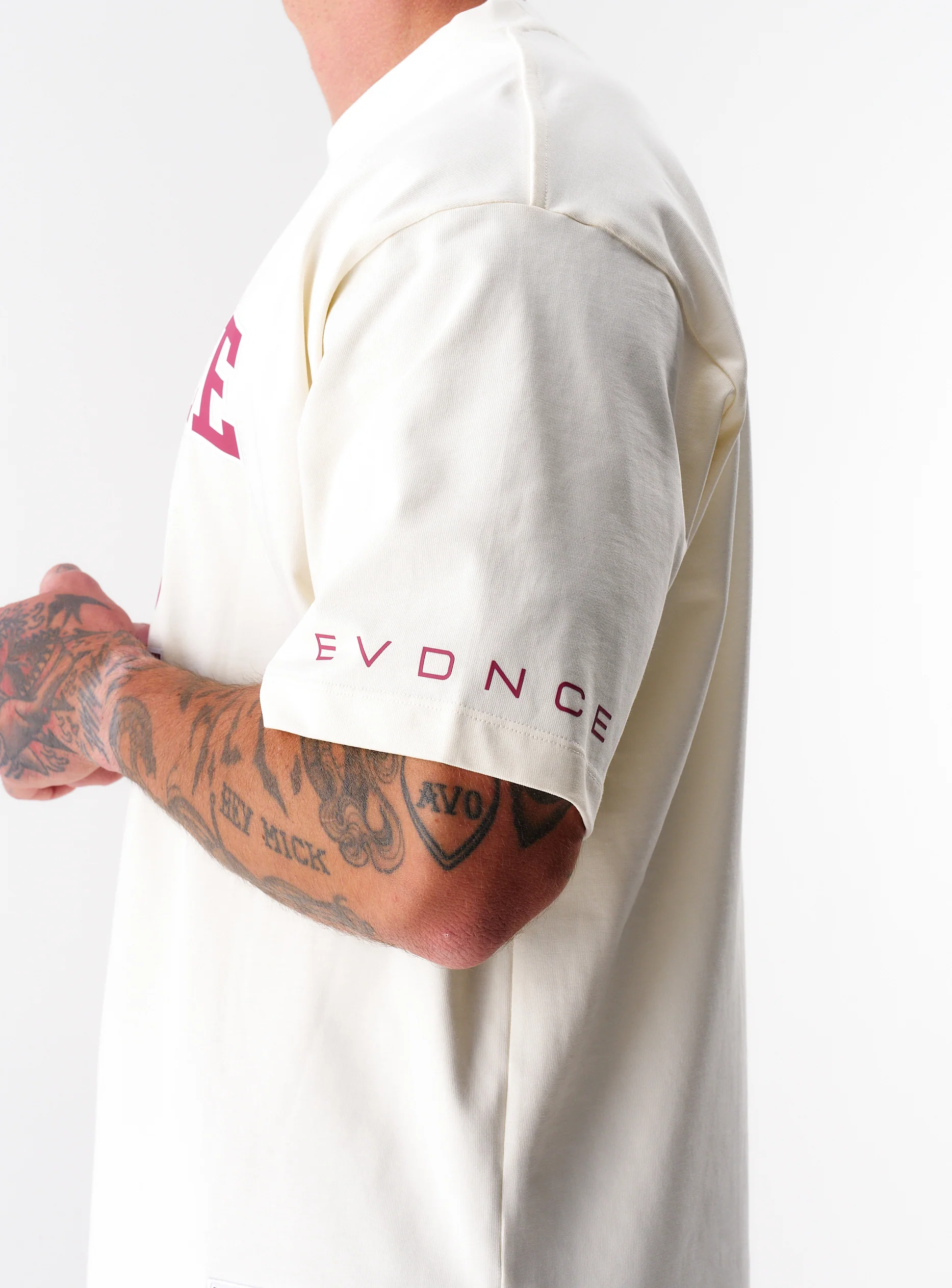 EVDNCE 02 Oversized Tee - Vanilla / Beet - Image 7