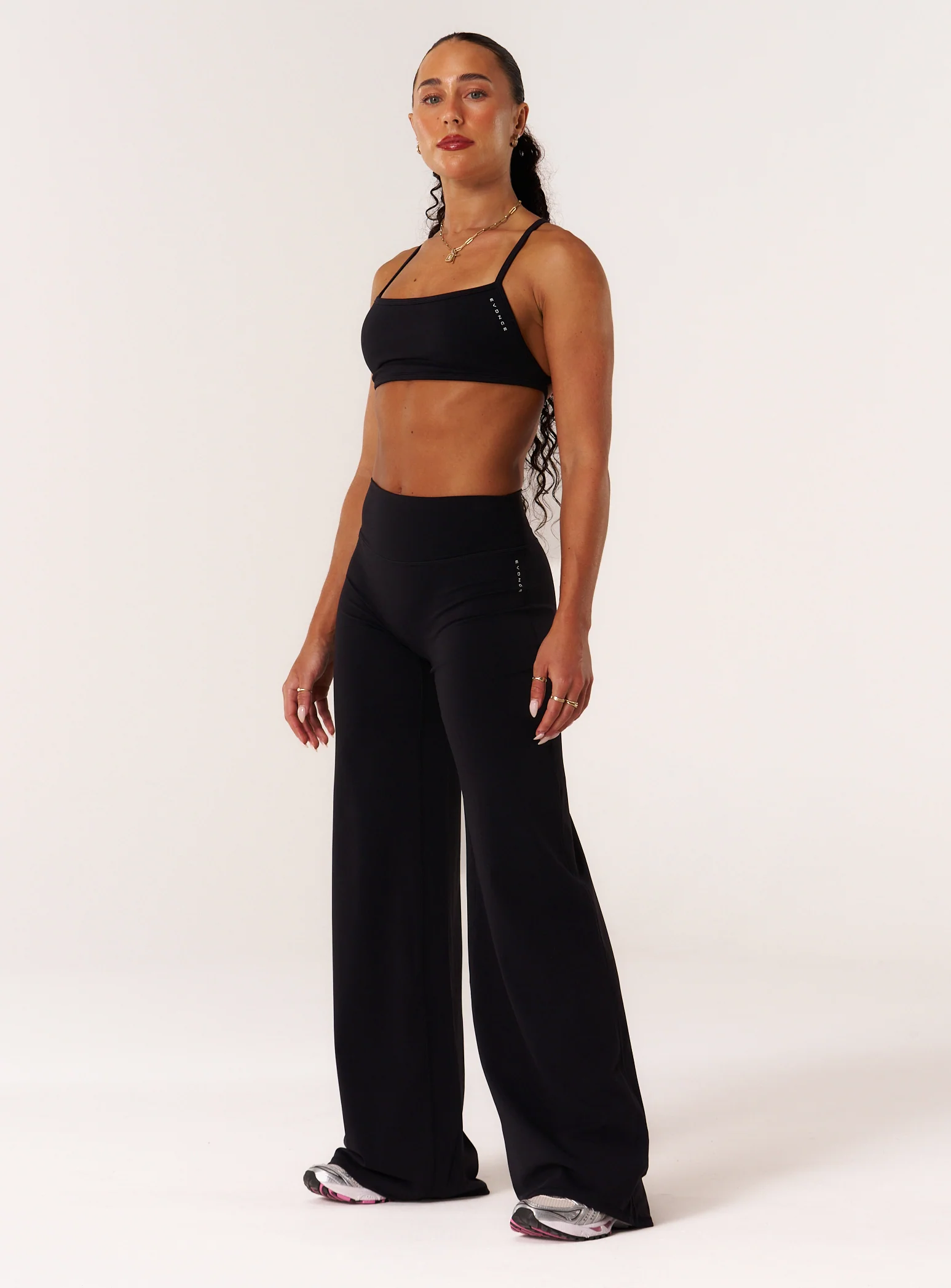 Cloud Compression Square Back Bra - Black - Image 5