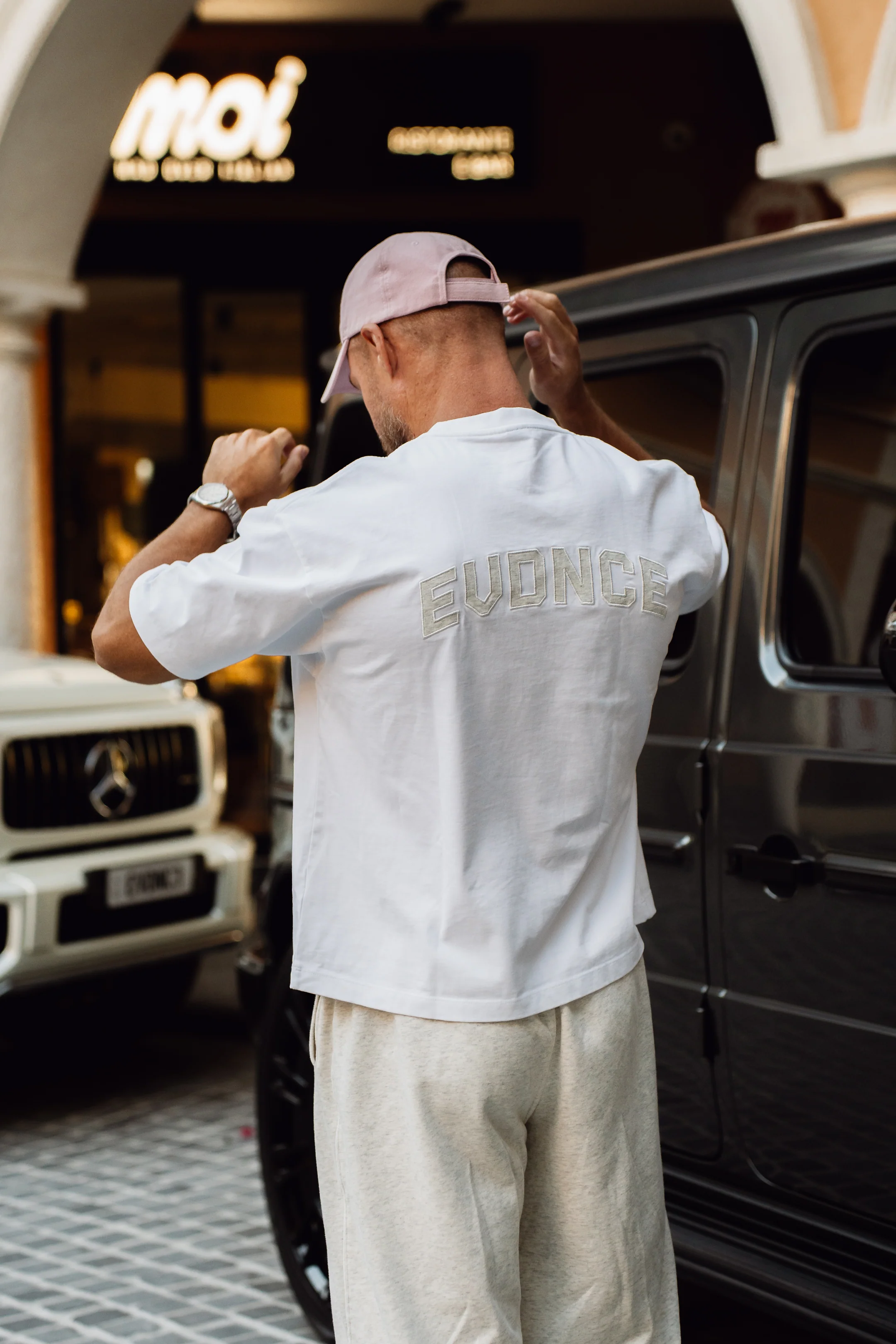 Core Oversized Tee - White - Image 3