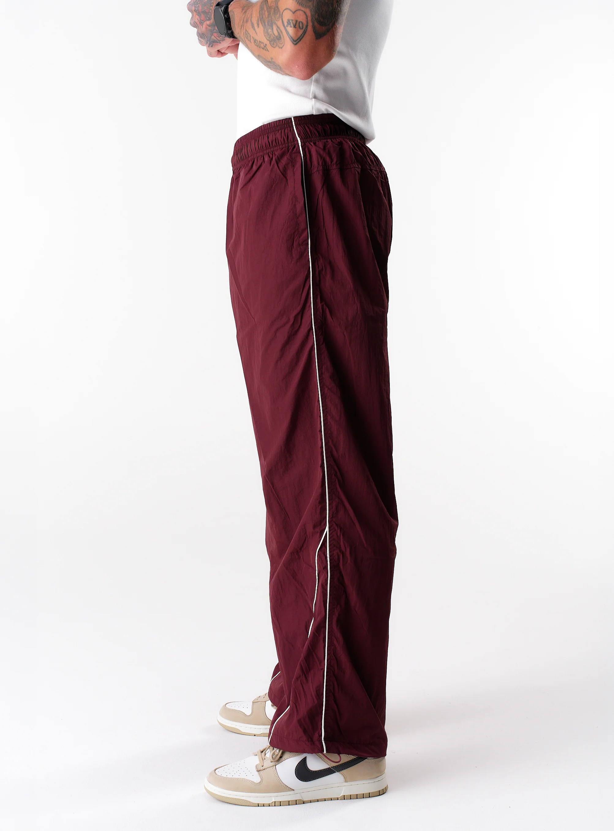 Stride Trackpants - Burgundy - Image 10