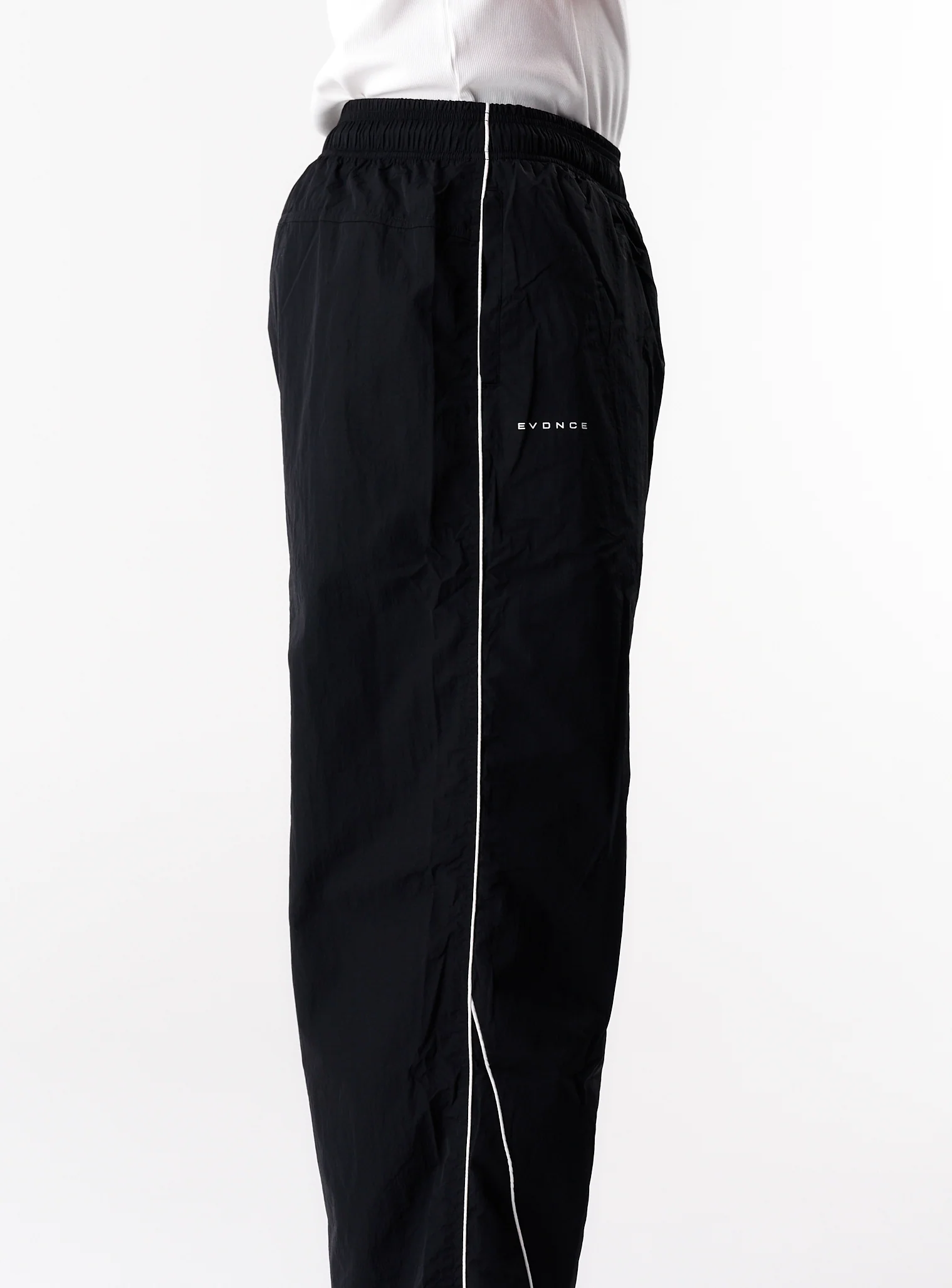 Stride Trackpants - Jet Black - Image 14