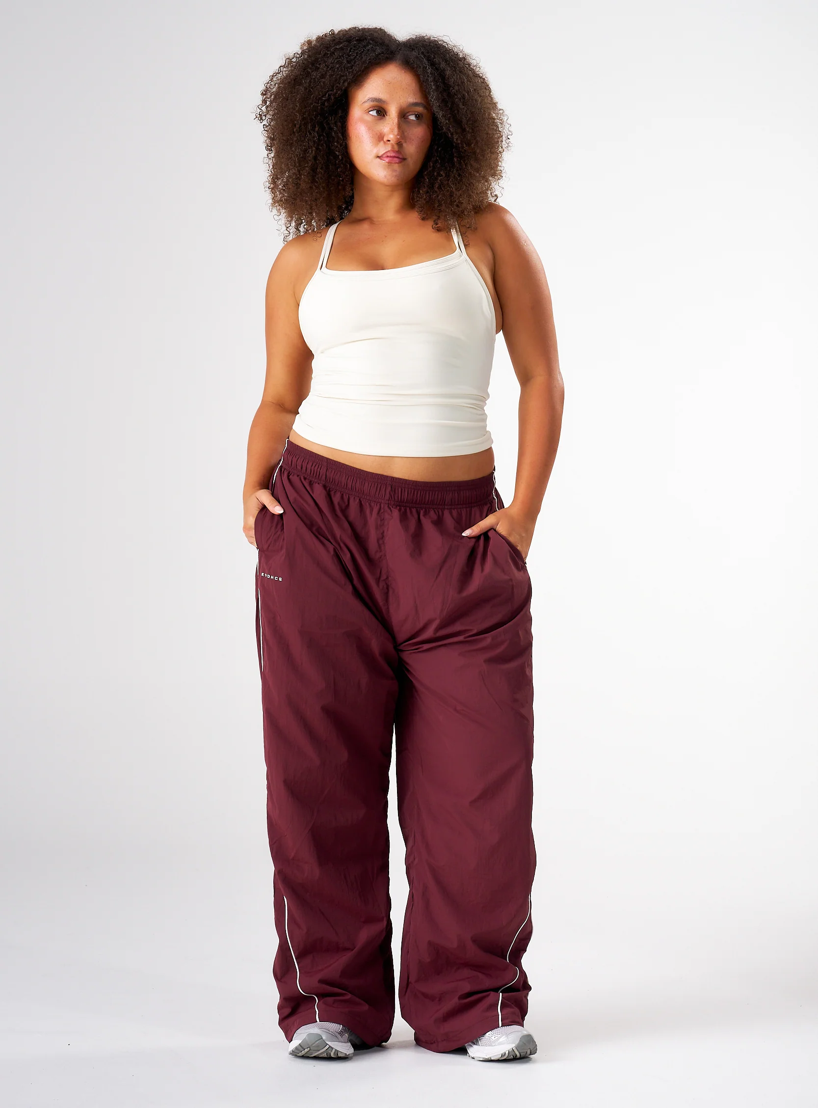 Stride Trackpants - Burgundy - Image 13