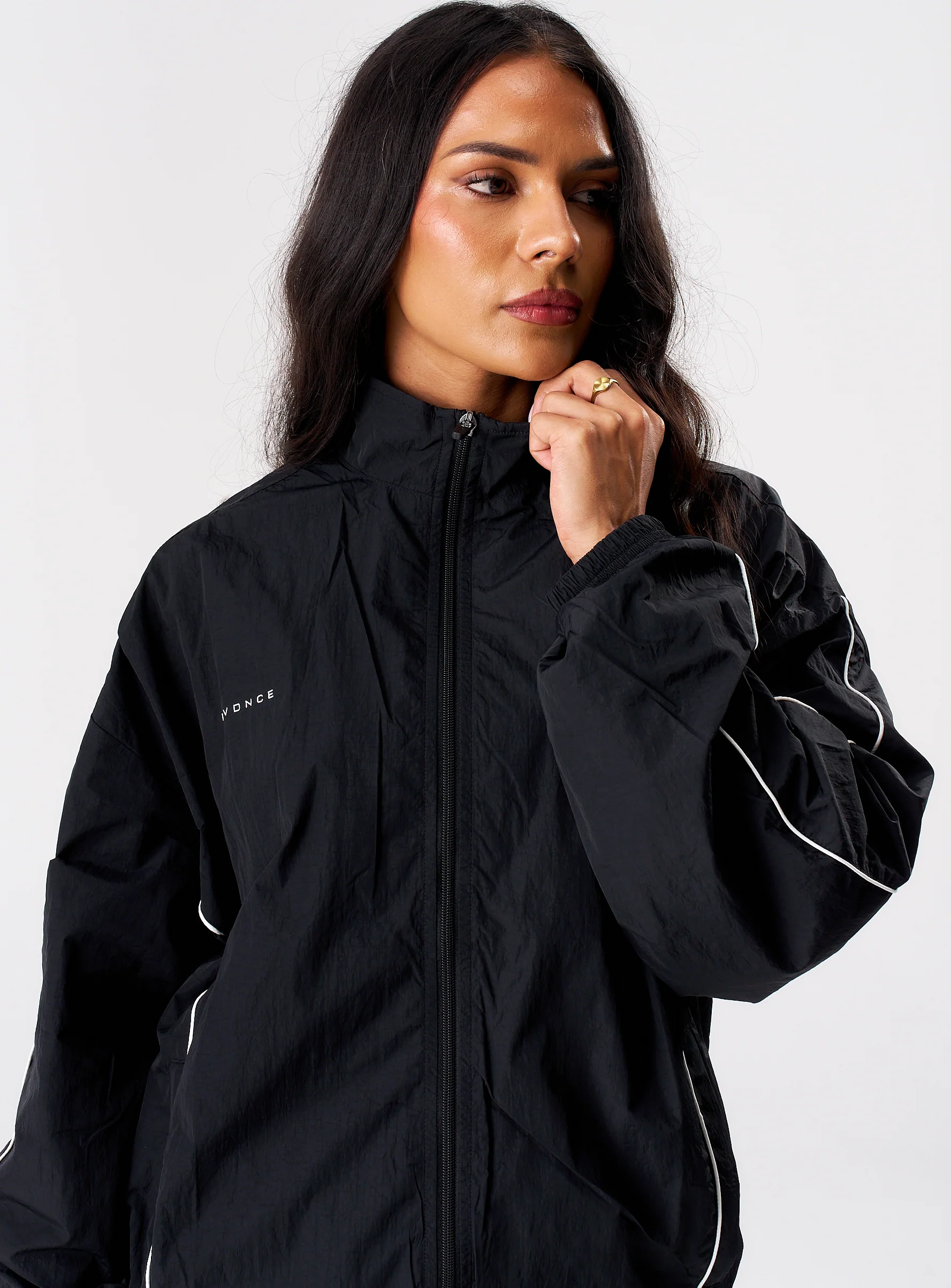 Women's Stride Tracksuit Jacket - Jet Black - Image 9